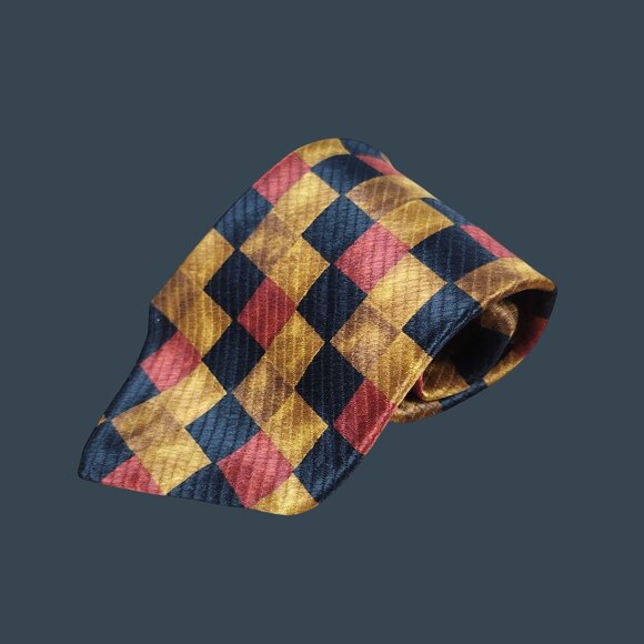 Vintage Como Collezione 100% Silk Checkered Tie In Red Black & Gold - Picture 1 of 6